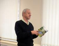 0-2020.02.25-Gnetnev-v-detskoj-biblioteke.JPG